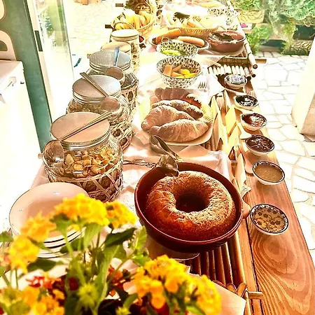 Bed & Breakfast Li Canali Reali Mesagne
