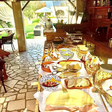 Li Canali Reali Bed & Breakfast Mesagne