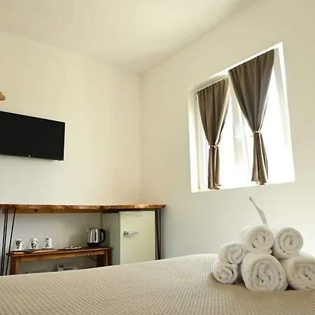 Li Canali Reali Bed & Breakfast Mesagne